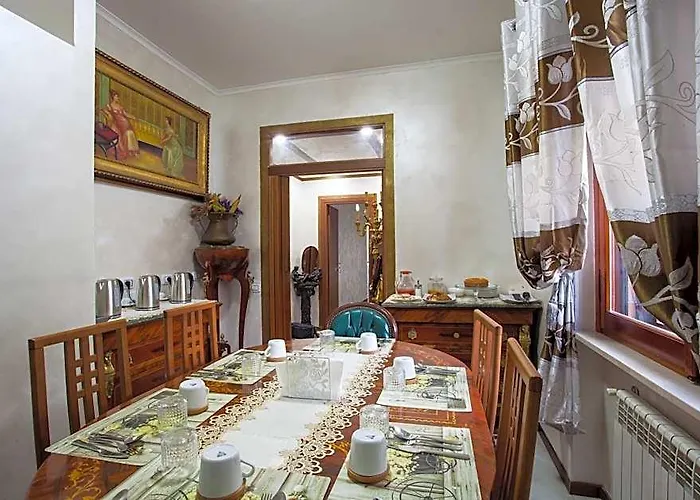 Casa Romana 3*